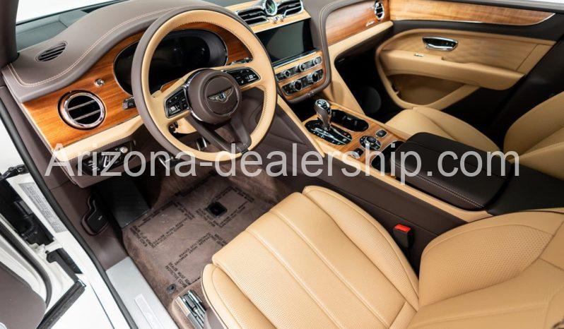 2023 Bentley Bentayga V8 full