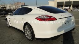 2013 Porsche Panamera GTS full