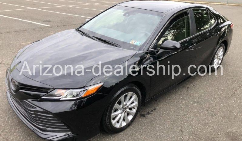 2018 Toyota Camry LE full