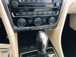 2018 Volkswagen Passat 2.0T R-Line full