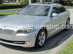 2011 BMW 5-Series 528i full