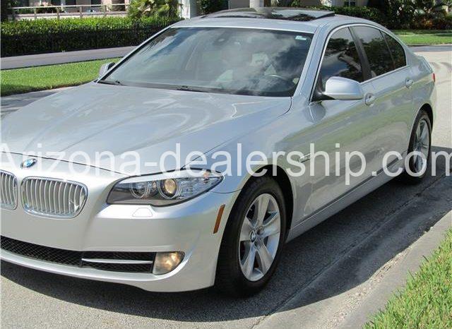 2011 BMW 5-Series 528i full