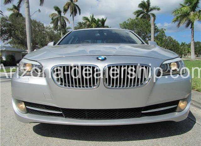 2011 BMW 5-Series 528i full