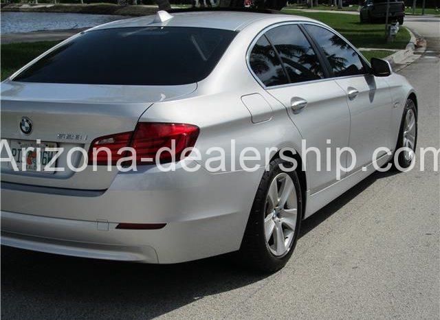 2011 BMW 5-Series 528i full