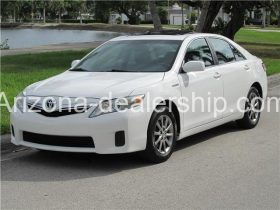 2011 Toyota Camry LOADED NAVI/REAR CAMERA NON SMOKER