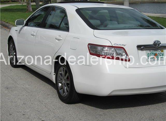 2011 Toyota Camry LOADED NAVI/REAR CAMERA NON SMOKER full