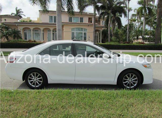 2011 Toyota Camry LOADED NAVI/REAR CAMERA NON SMOKER full