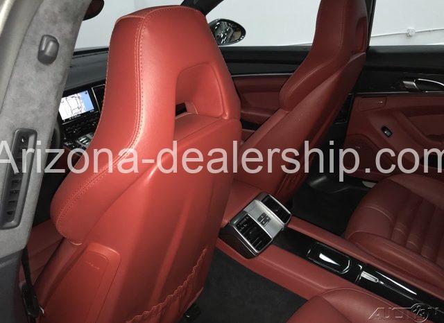 2015 Porsche Panamera GTS full