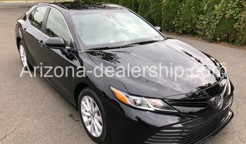 2018 Toyota Camry LE full