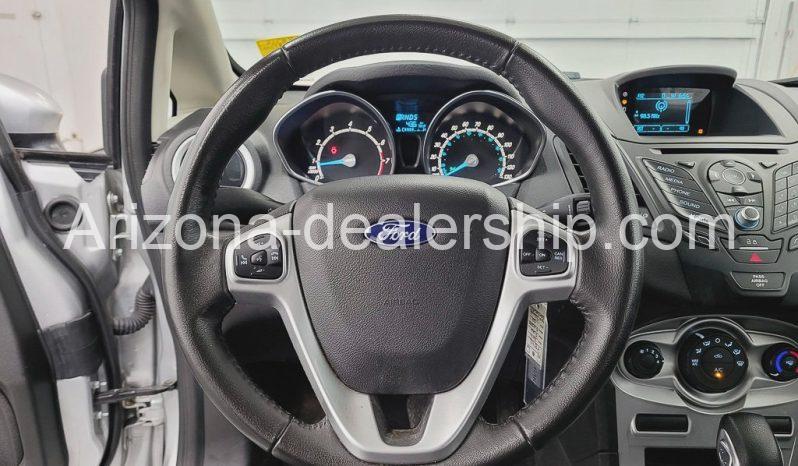 2016 Ford Fiesta SE full