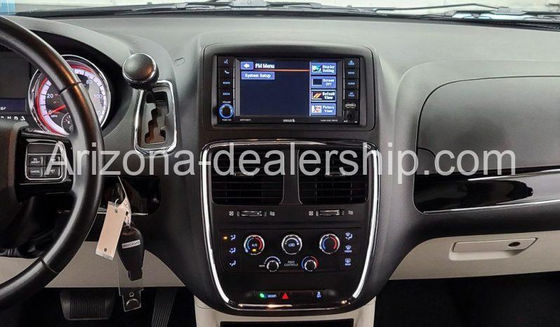 2020 Dodge Grand Caravan SXT full