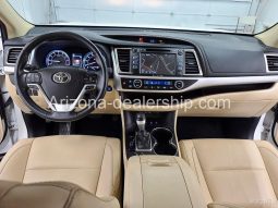 2019 Toyota Highlander XLE full