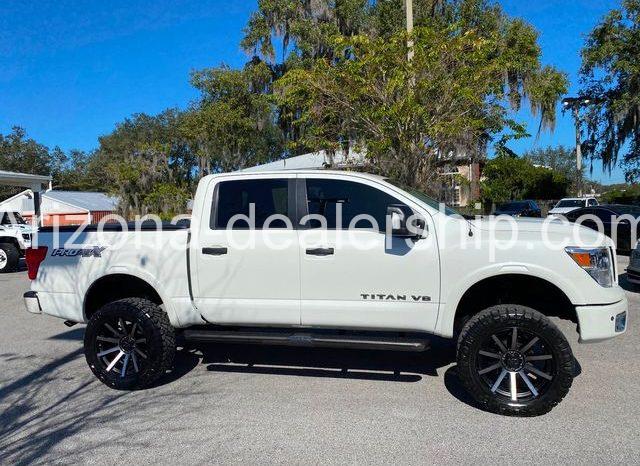 2019 Nissan Titan PRO-4X CREWCAB 4X4 full