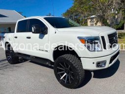 2019 Nissan Titan PRO-4X CREWCAB 4X4 full