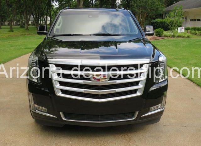 2019 Cadillac Escalade Luxury 4WD full