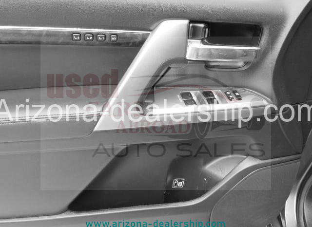 2015 Toyota Land Cruiser full