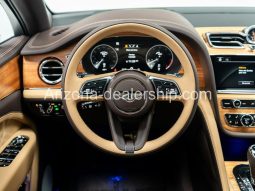 2023 Bentley Bentayga V8 full