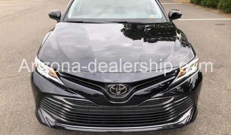 2018 Toyota Camry LE full