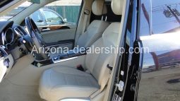 2016 Mercedes-Benz GL-Class GL 550 4MATIC® full