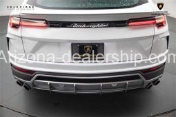 2022 Lamborghini Urus full