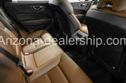 2019 Volvo XC60 Momentum full