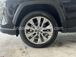 2021 Toyota RAV4 XLE Premium full