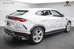 2022 Lamborghini Urus full