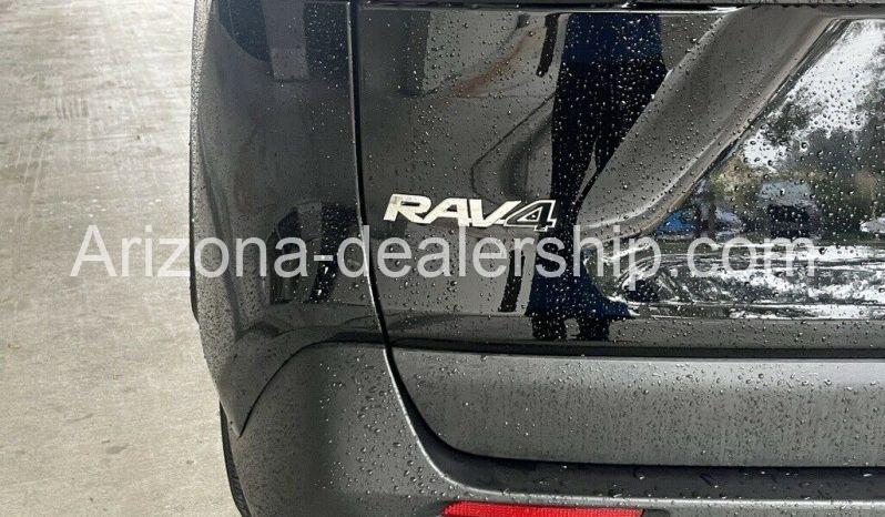 2021 Toyota RAV4 XLE Premium full