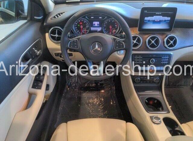 2020 Mercedes-Benz GLA GLA 250 full