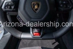 2017 Lamborghini Huracan 2DR CNV RWD SPYDE full