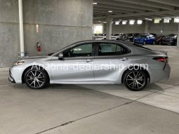 2021 Toyota Camry SE 17407 full