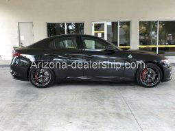 2019 Alfa Romeo Giulia Quadrifoglio full