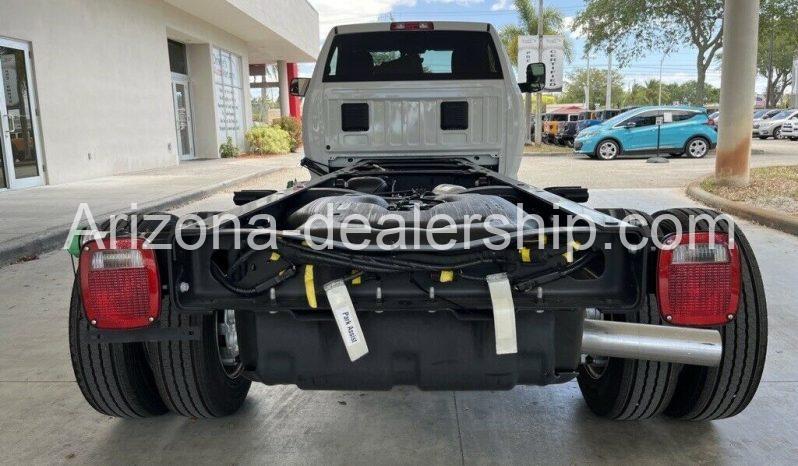 2022 Ram 5500HD Tradesman full