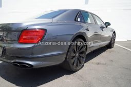 2021 Bentley Flying Spur V8 full