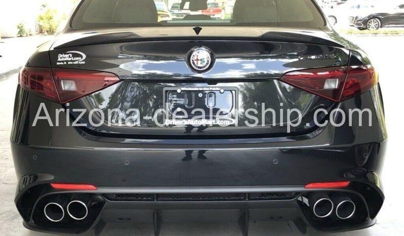 2019 Alfa Romeo Giulia Quadrifoglio full