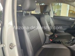 2019 Volkswagen Tiguan 2.0T SE full