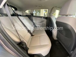 2019 Hyundai Tucson SE full