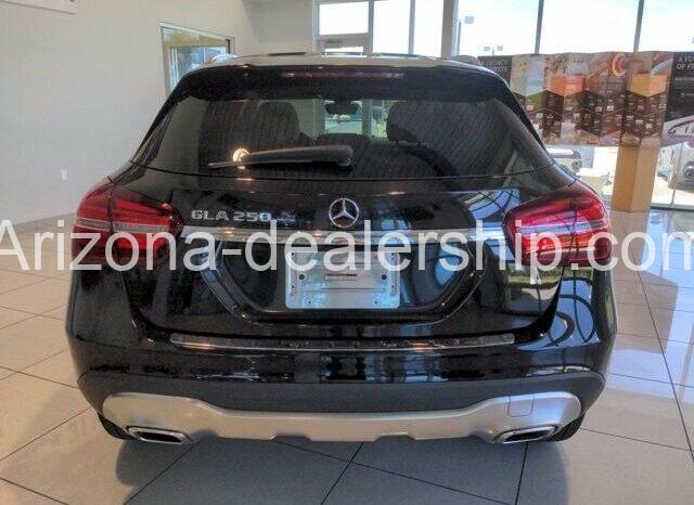 2020 Mercedes-Benz GLA GLA 250 full