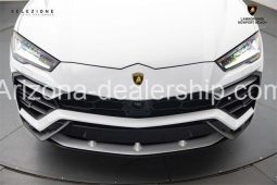 2022 Lamborghini Urus full