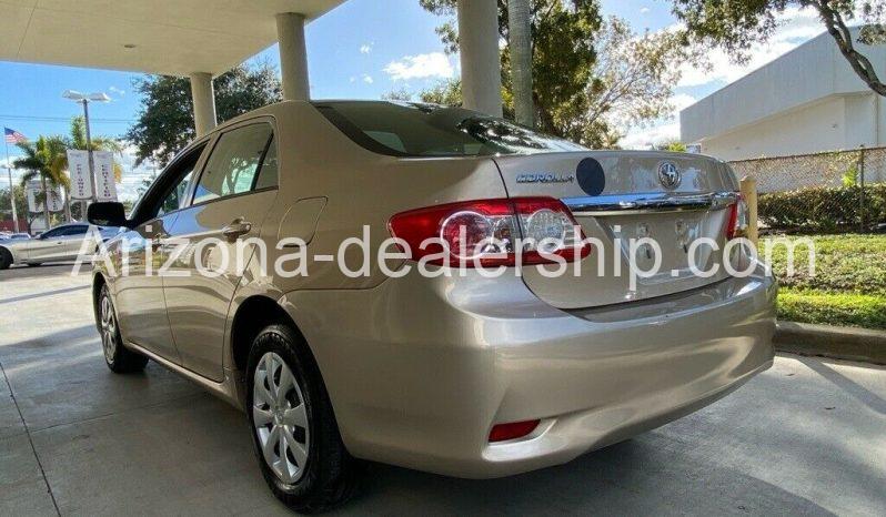 2013 Toyota Corolla LE full