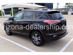 2018 Toyota RAV4 LE FWD full