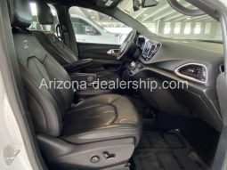 2020 Chrysler Pacifica Touring L Plus full