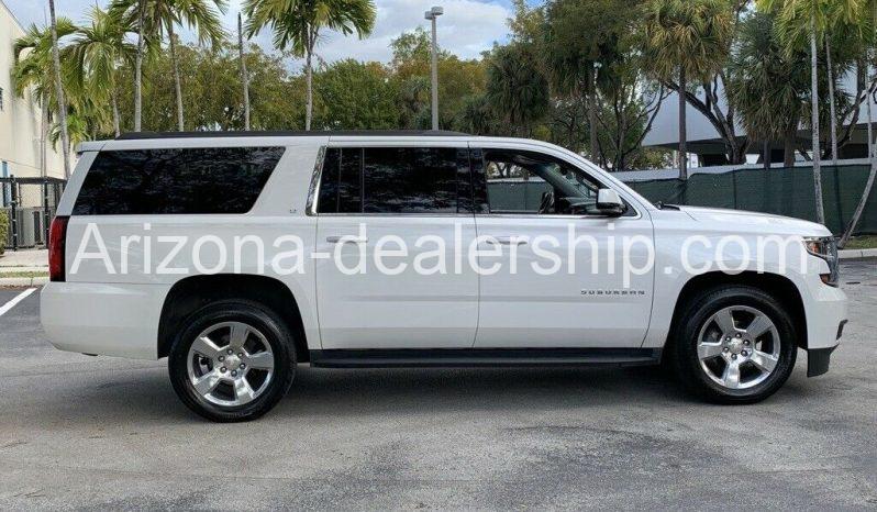 2017 Chevrolet Suburban LT full