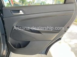 2020 Hyundai Tucson SE full