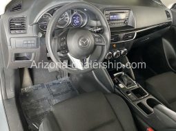 2016 Mazda CX-5 Sport. full