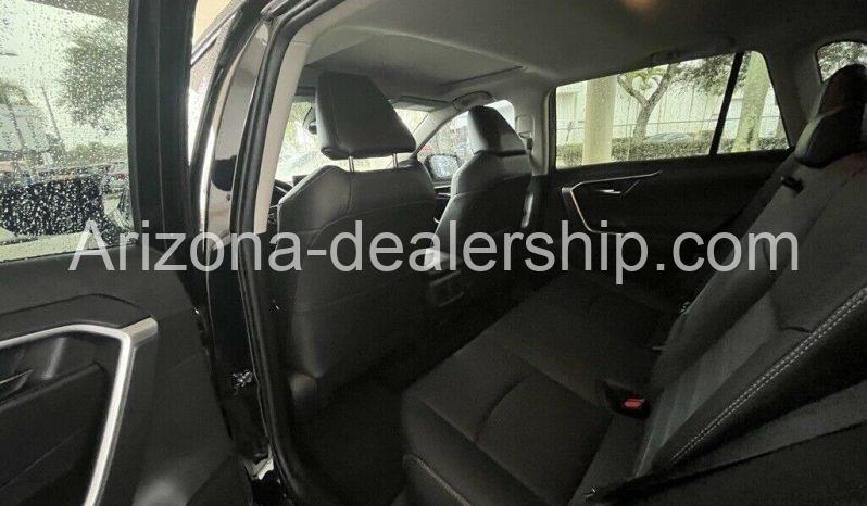 2021 Toyota RAV4 XLE Premium full