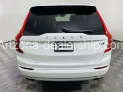 2020 Volvo XC90 T6 Momentum full