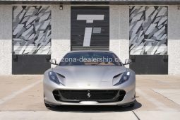 2019 Ferrari 812 Superfast full