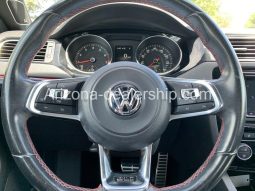 2016 Volkswagen Jetta 2.0T GLI SE full