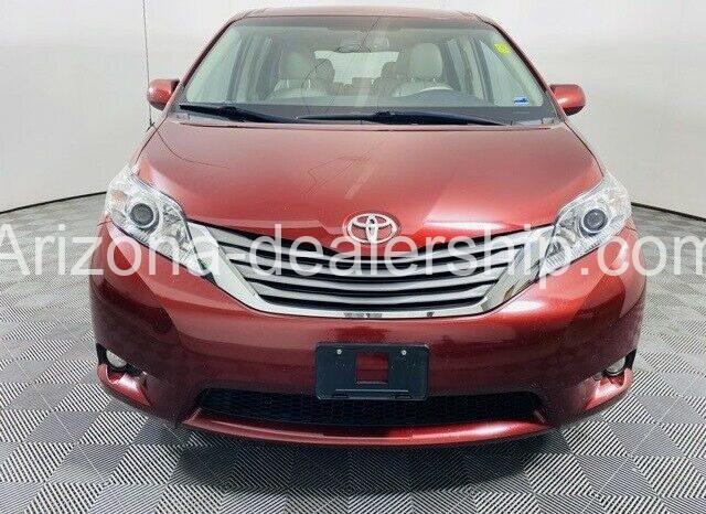 2013 Toyota Sienna XLE full